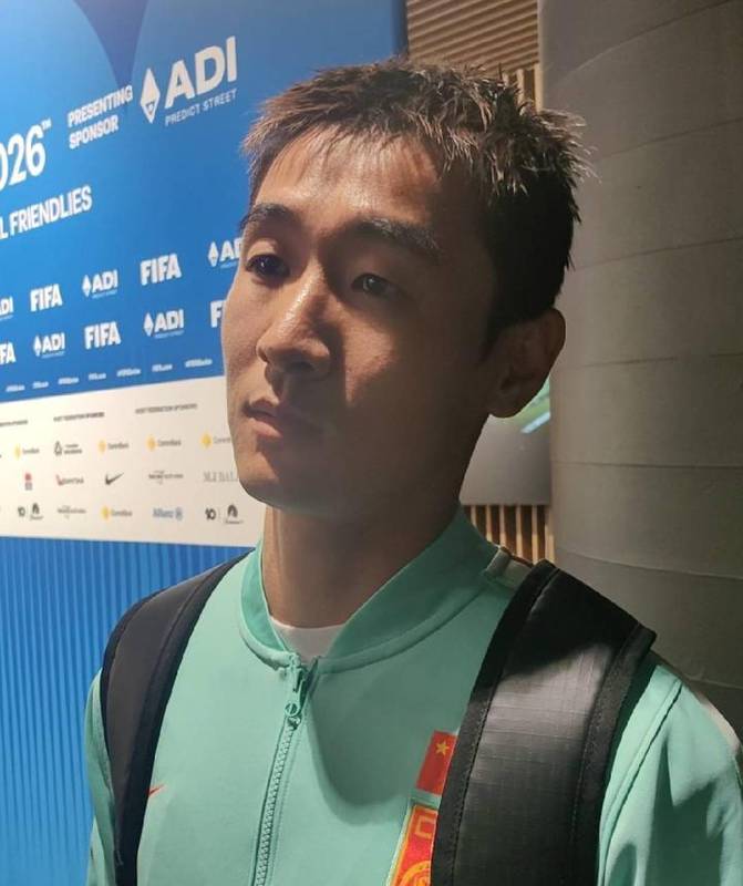  战术多面性解析：韦世豪在国家队体系中的角色重塑与价值验证 体育新闻