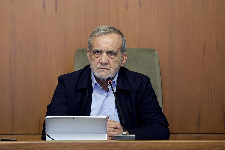  地缘博弈的深度复盘：从冲突表象洞察局势演变逻辑 新闻