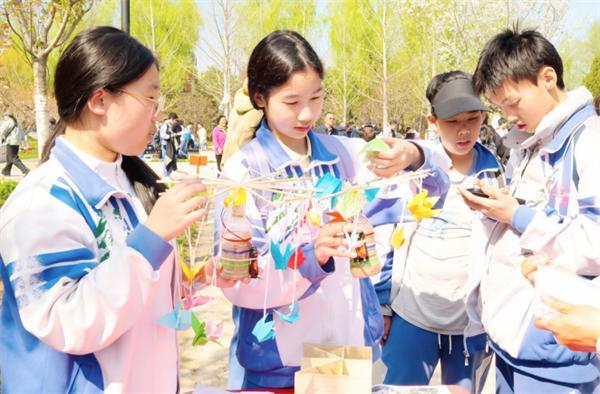  校园文化创新的生态闭环：北小河公园创意文化节的系统设计 教育招生