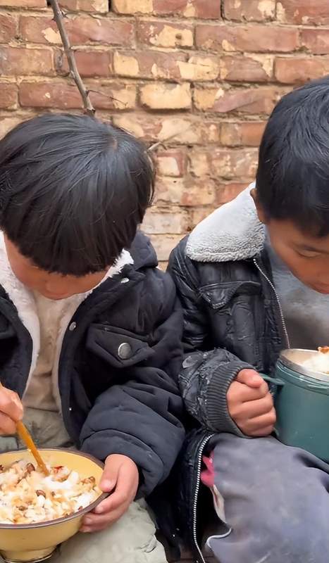  从经济视角拆解「多子多福」：一个农村青年的深度反思录 新闻