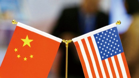  当芯片断供、签证作废：普通人的日子被谁搅乱了？ 新闻