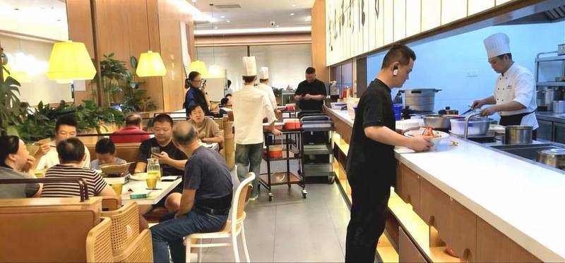 【深度复盘】松江清明踏春经济全解析:从翻台率到客流转化的运营方法论 文化旅游
