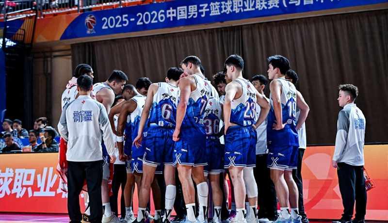 那些倒在伤病面前的球员:新疆重金引援背后的失意群像 体育新闻 那些倒在伤病面前的球员:新疆重金引援背后的失意群像 体育新闻 那些倒在伤病面前的球员:新疆重金引援背后的失意群像 体育新闻